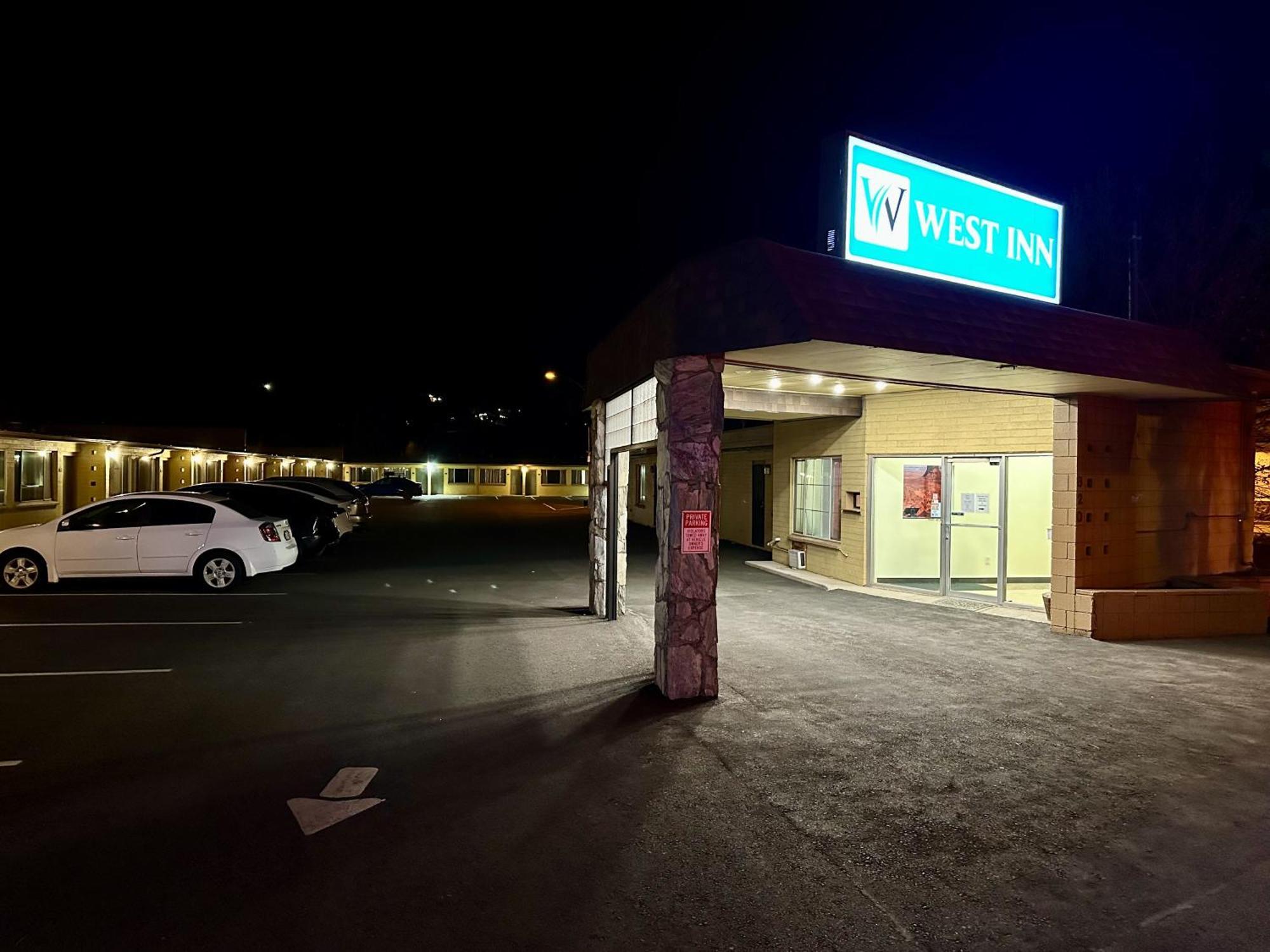 バジェット ホスト イン Nau / ダウンタウン フラッグスタッフ エクステリア 写真